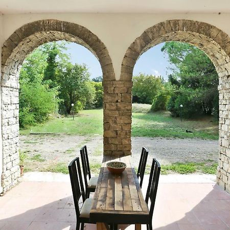 Mondo Pazzo Ruota Buitenkant foto