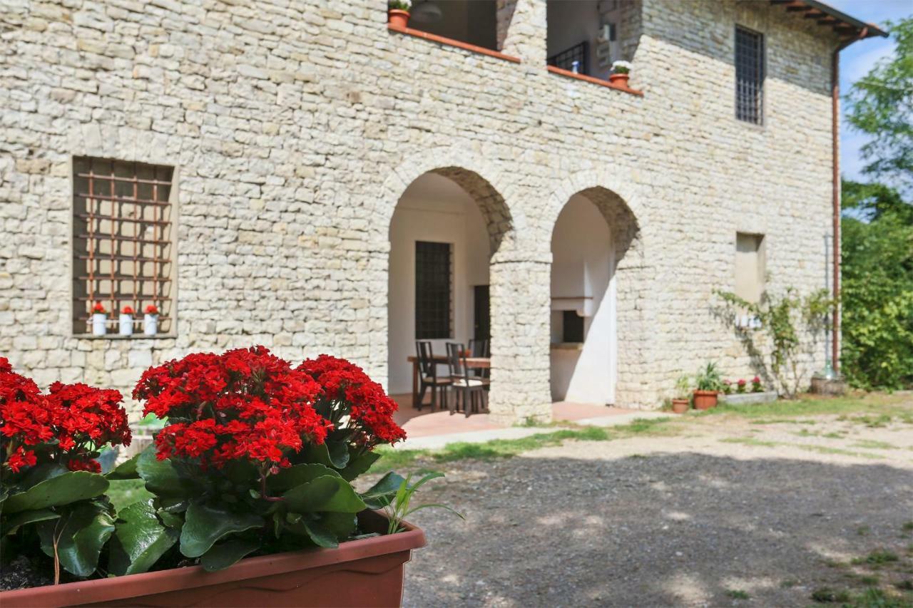 Mondo Pazzo Ruota Buitenkant foto